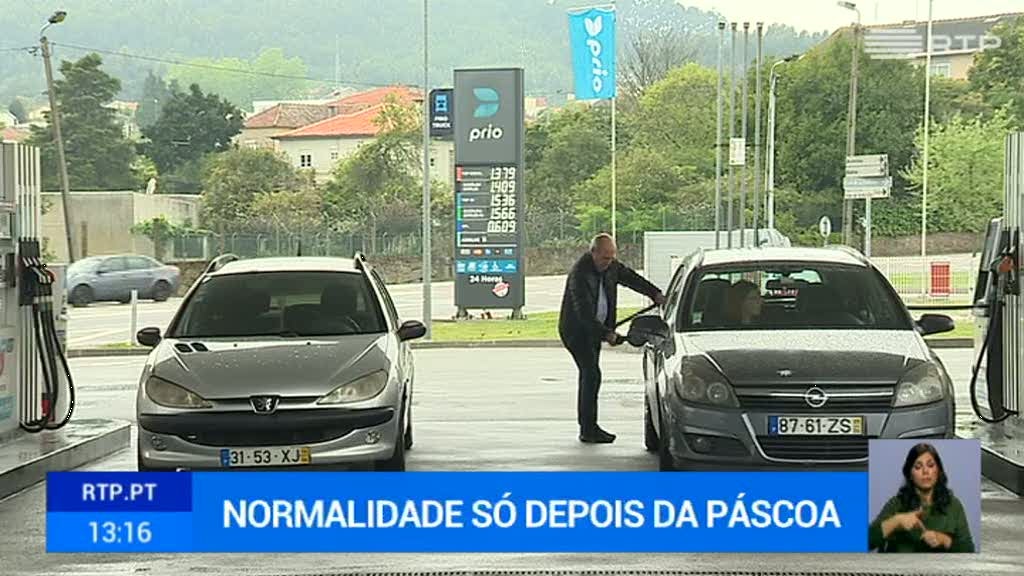 Bombas de gasolina. Situa��o normaliza-se lentamente