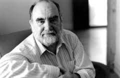 HERBERTO H�LDER HOMENAGEADO