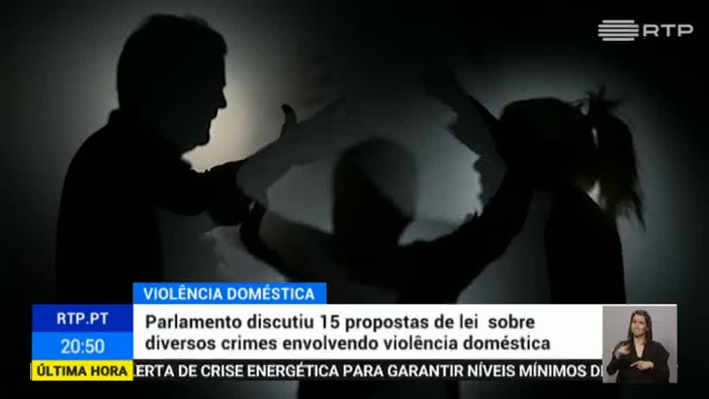 Parlamento discutiu 15 propostas de lei sobre viol�ncia dom�stica