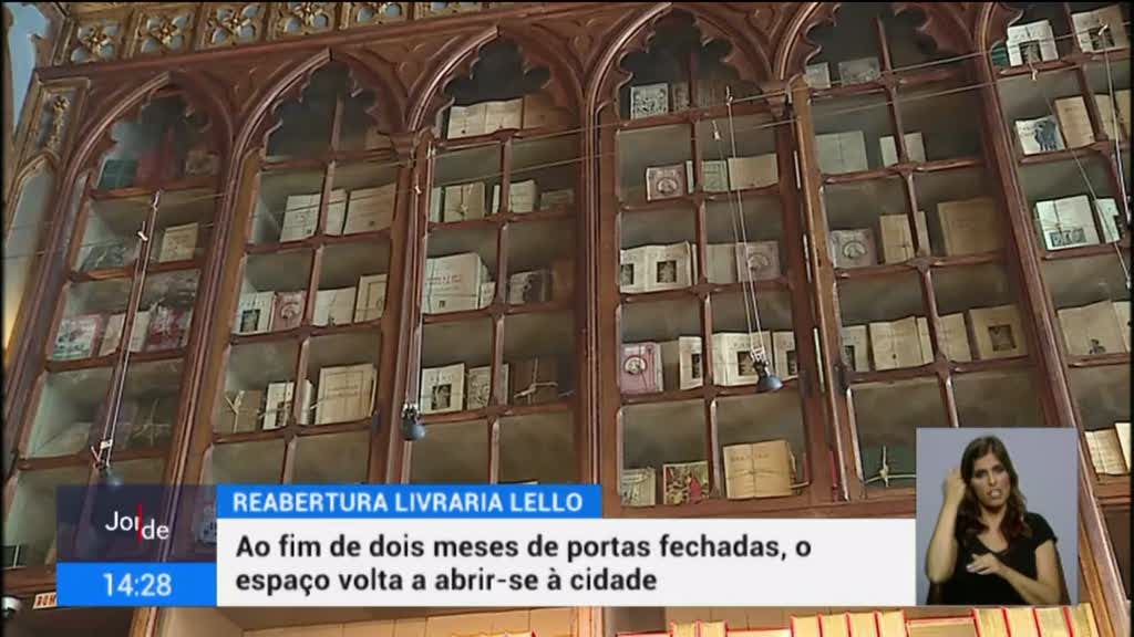 Ao fim de dois meses de portas fechadas a livraria Lello reabriu