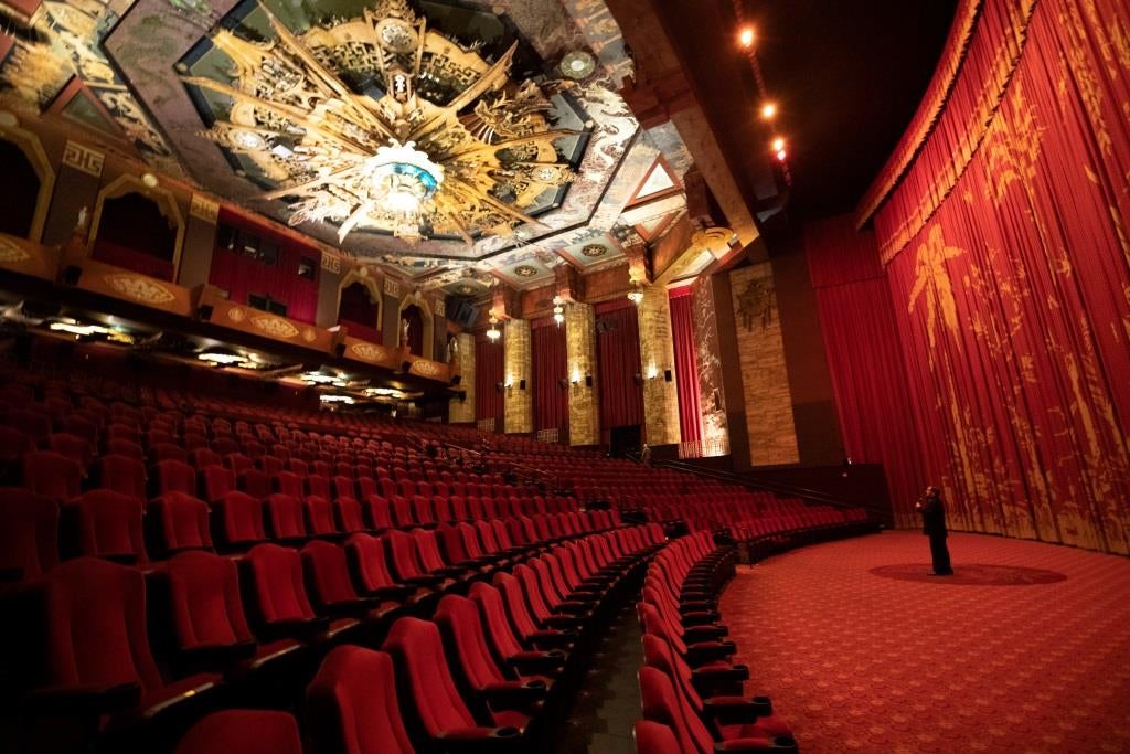 Profissionais das Artes e Cultura realizam hoje v�rias vig�lias a pedir ajuda para estes setores