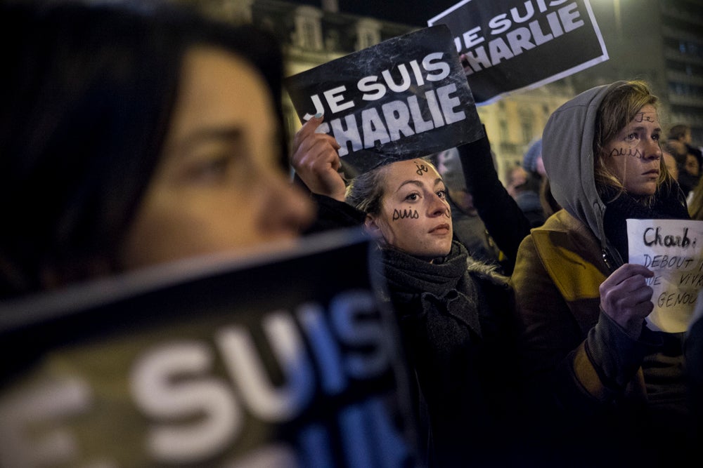 Vig�lia de homenagem �s v�timas do atentado na reda��o do Charlie Hebdo
