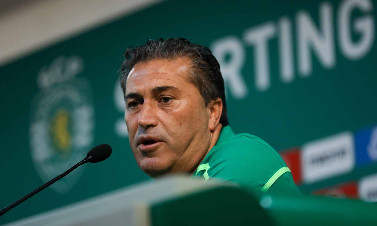 Nani tem de mostrar que mau comportamento n�o passou de um equ�voco