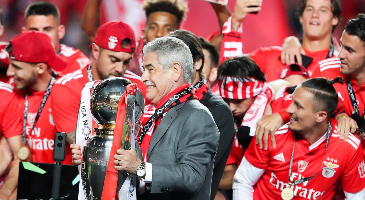 As imagens da festa do t�tulo