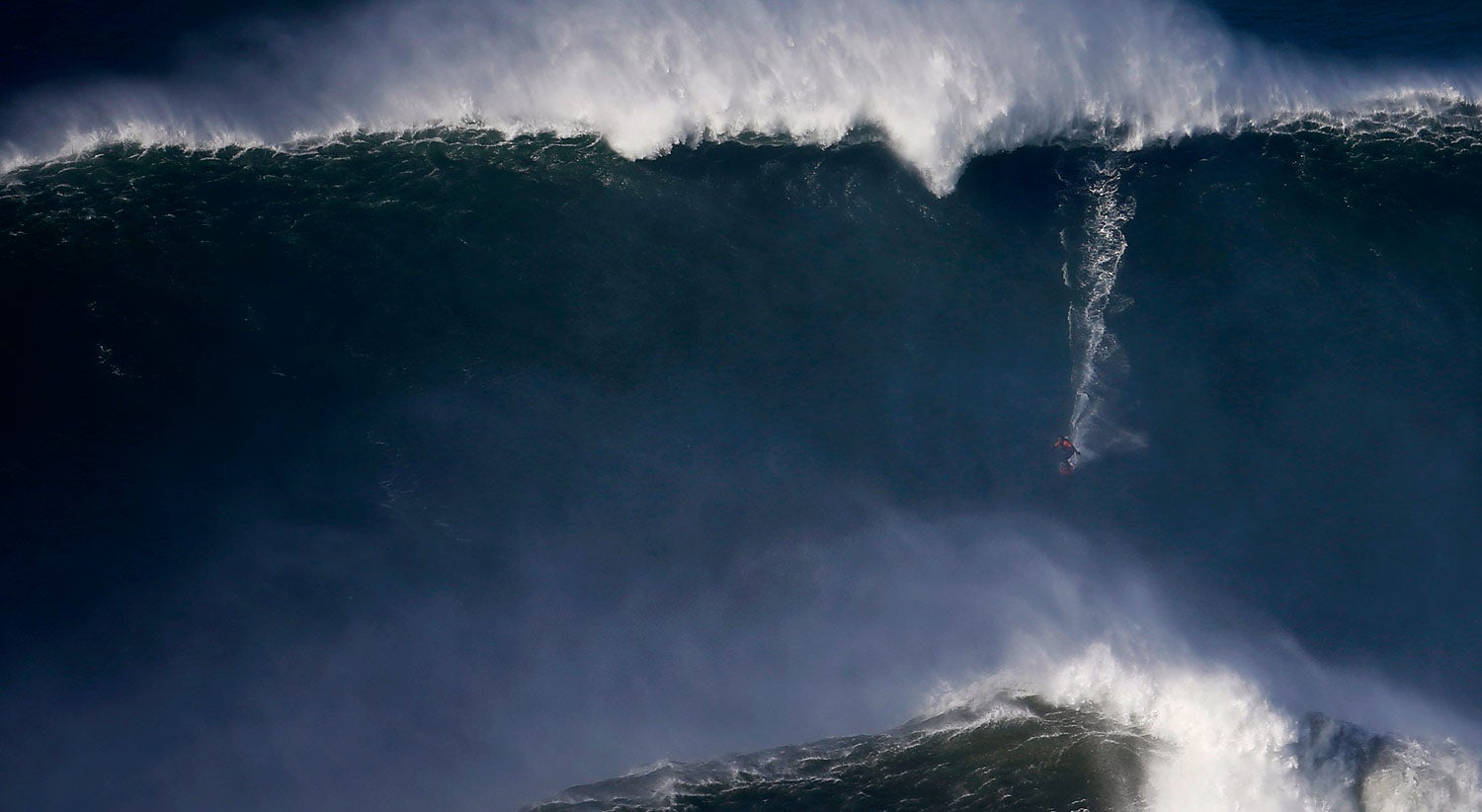 Sem medo das ondas da Nazar�