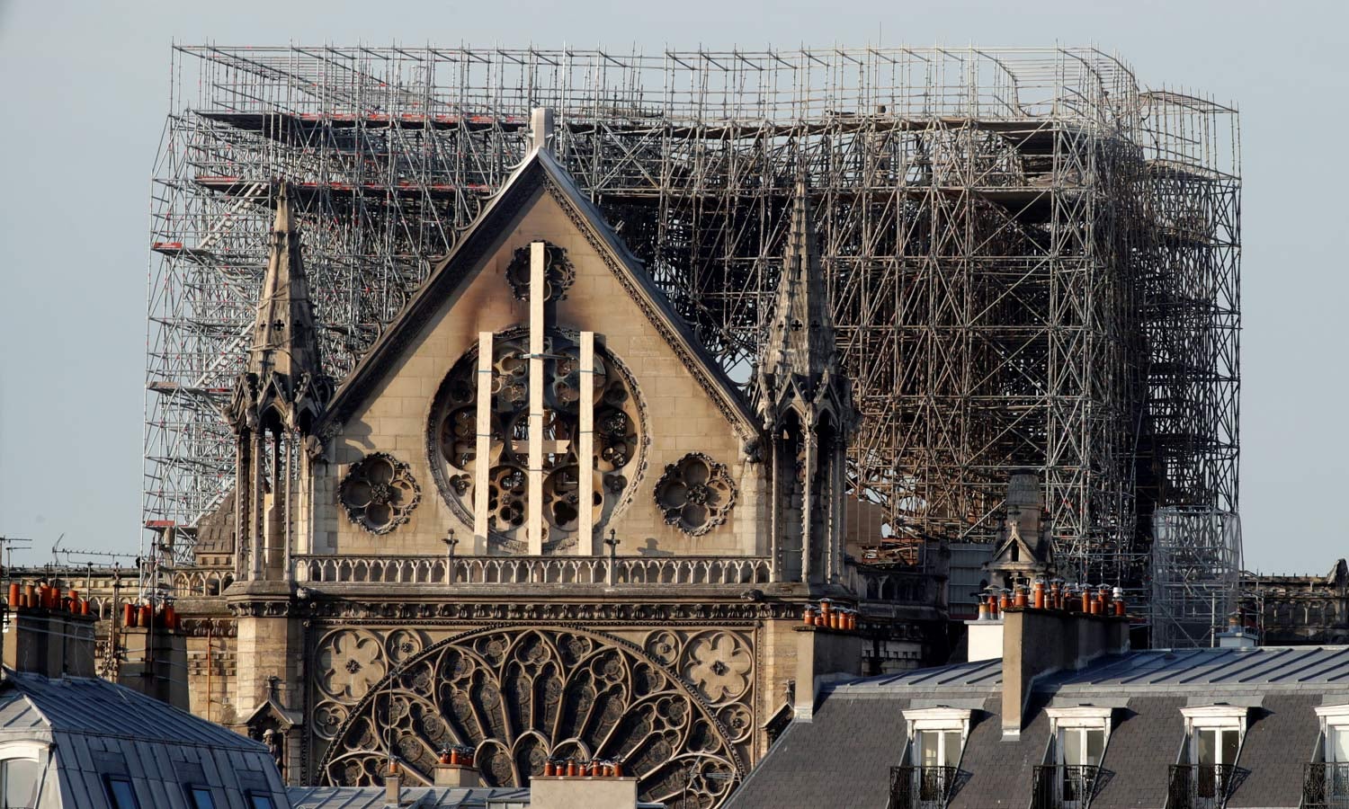 Fundos para recuperar de Notre-Dame ascendem a 900 milh�es de euros