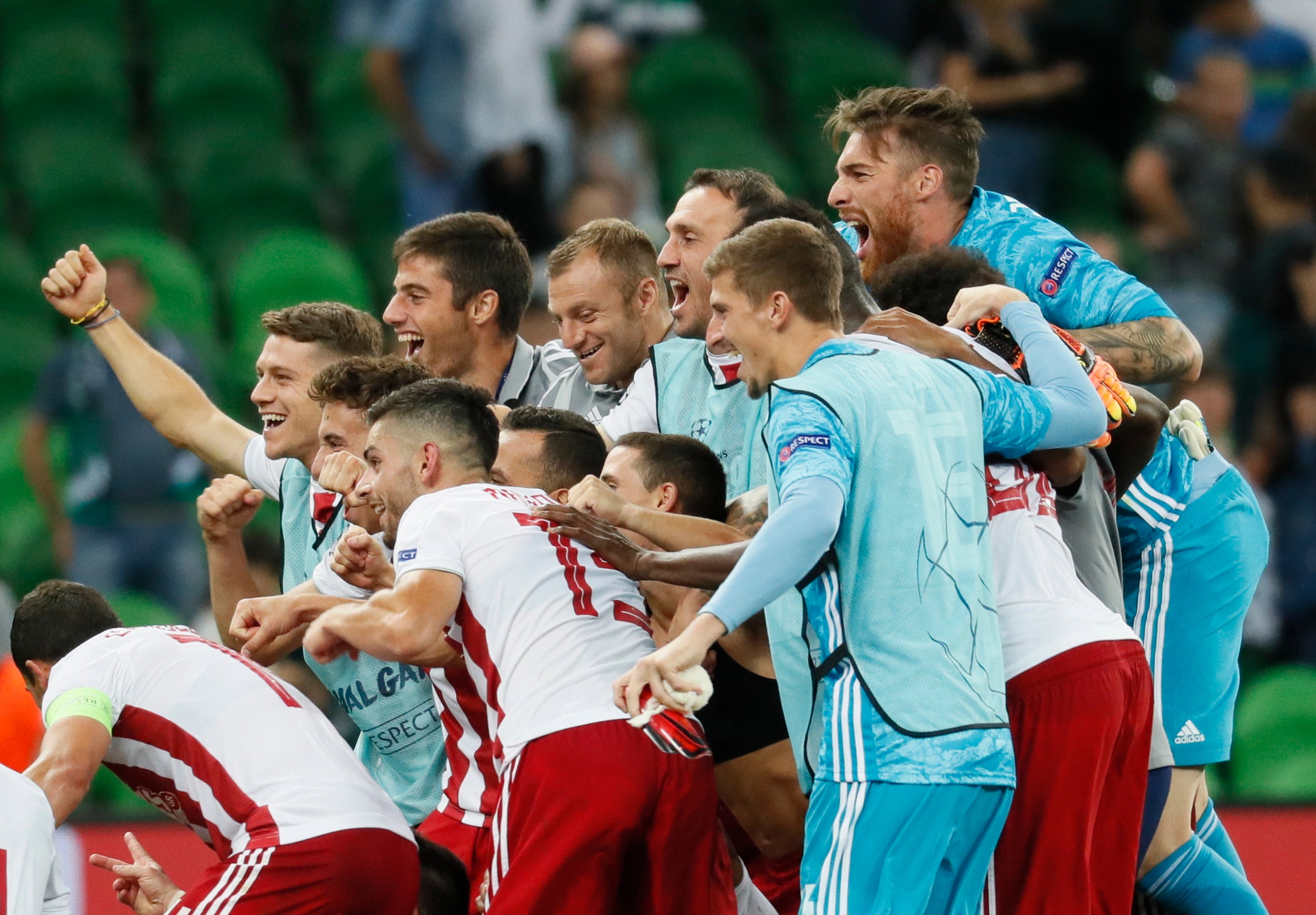 Champions. Olympiacos vingou FC Porto na R�ssia