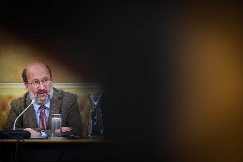 Requisi��o civil serve apenas para os servi�os m�nimos