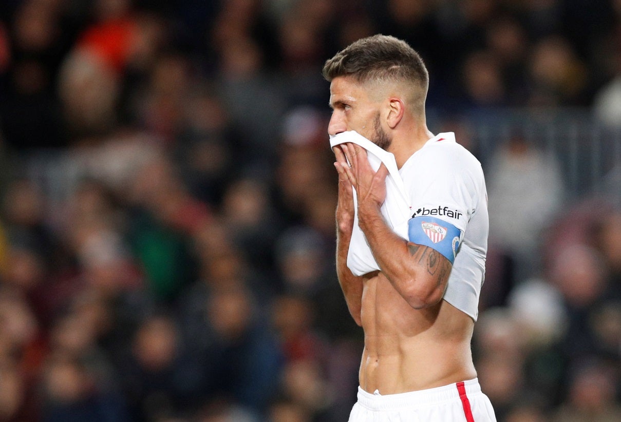 Covid-19: N�o me arrependo de ter assinado pelo Wuhan - Daniel Carri�o