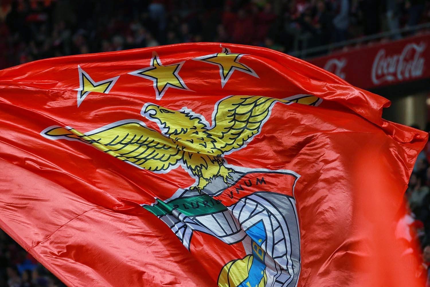 Benfica e FC Porto na lista de clubes europeus com maior valor comercial