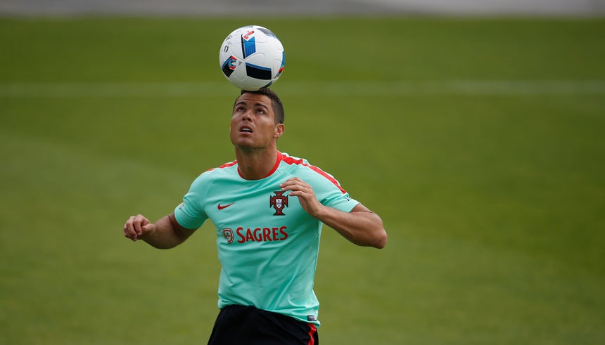 A sua opini�o conta: Ronaldo vai ser decisivo no Euro 2016?