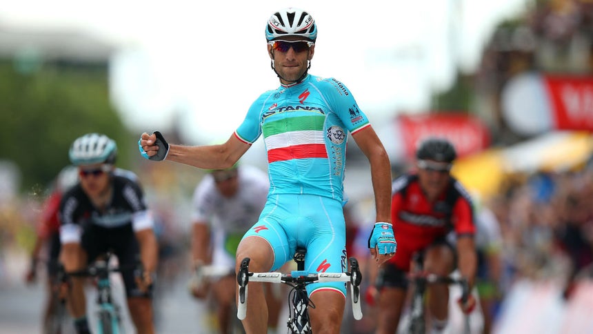 Giro: Vicenzo Nibali vence 19.� etapa, colombiano Esteban Chaves assume lideran�a