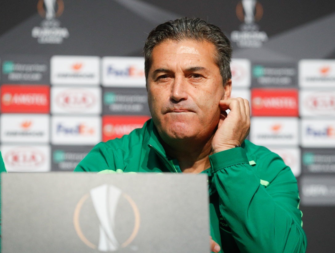 Nani vai jogar e vai ser capit�o, garante Jos� Peseiro