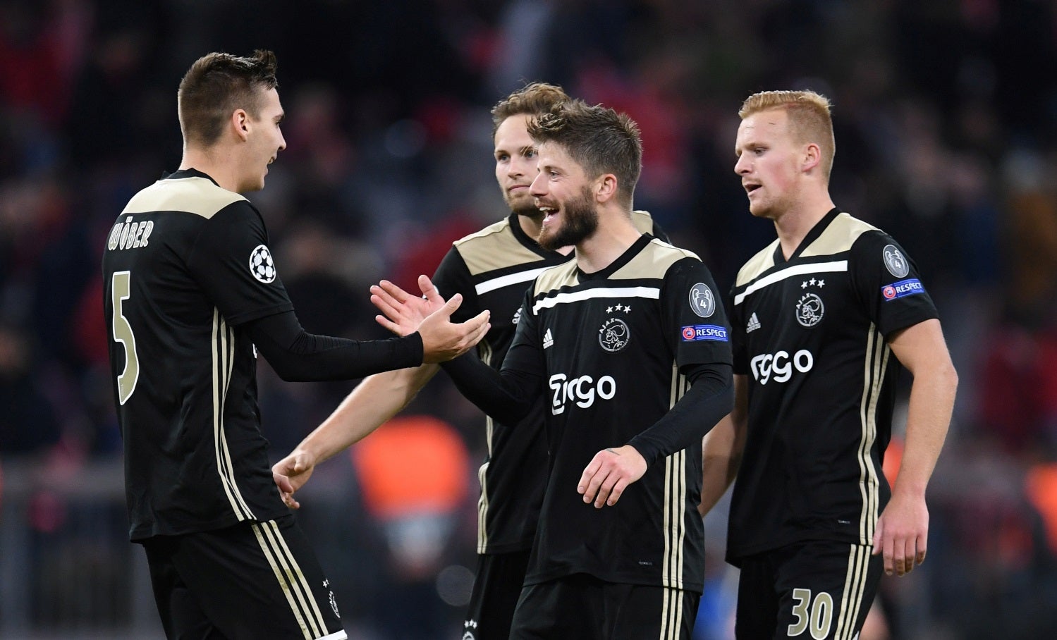 PSV, Ajax e Feyenoord fazem proposta inovadora