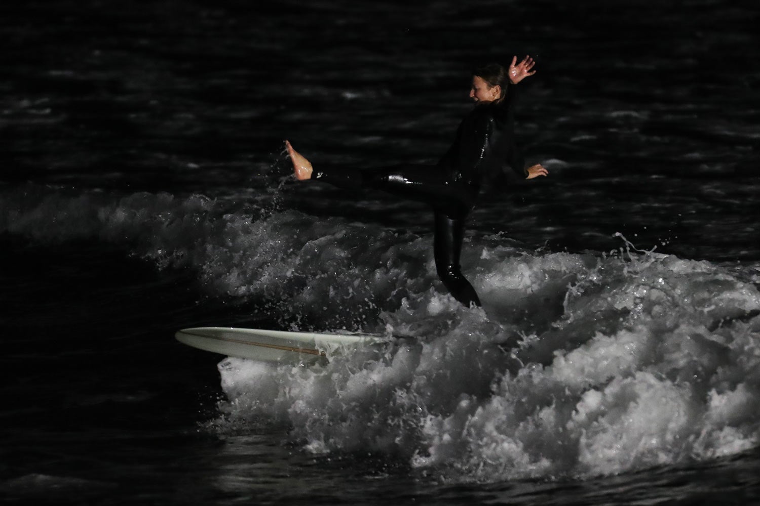 � meia-noite ao luar... e a surfar