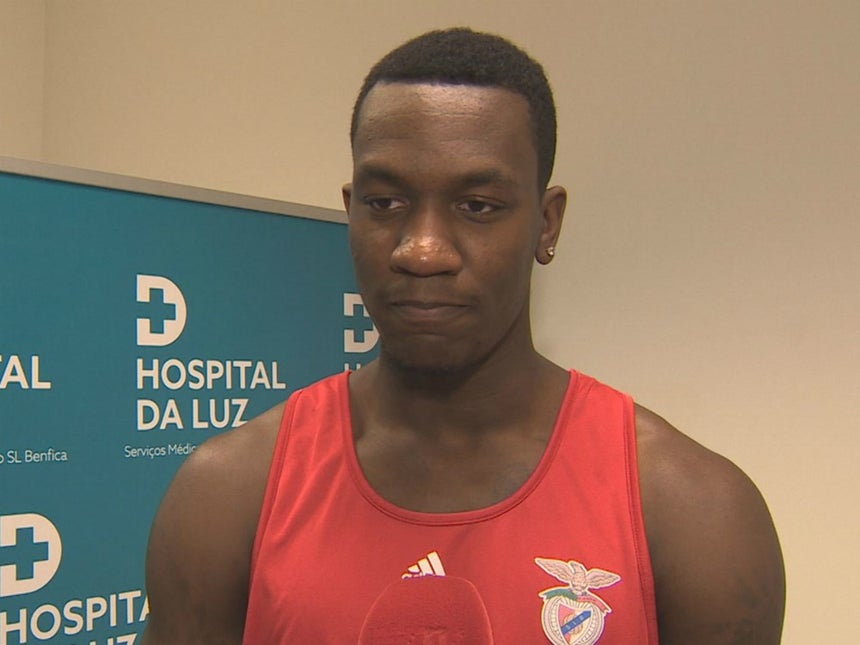 Raven Barber feliz por representar o Benfica