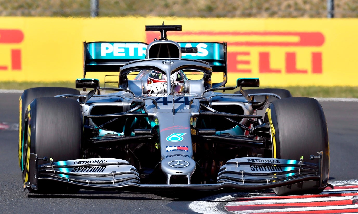 Lewis Hamilton regressa �s vit�rias na Hungria