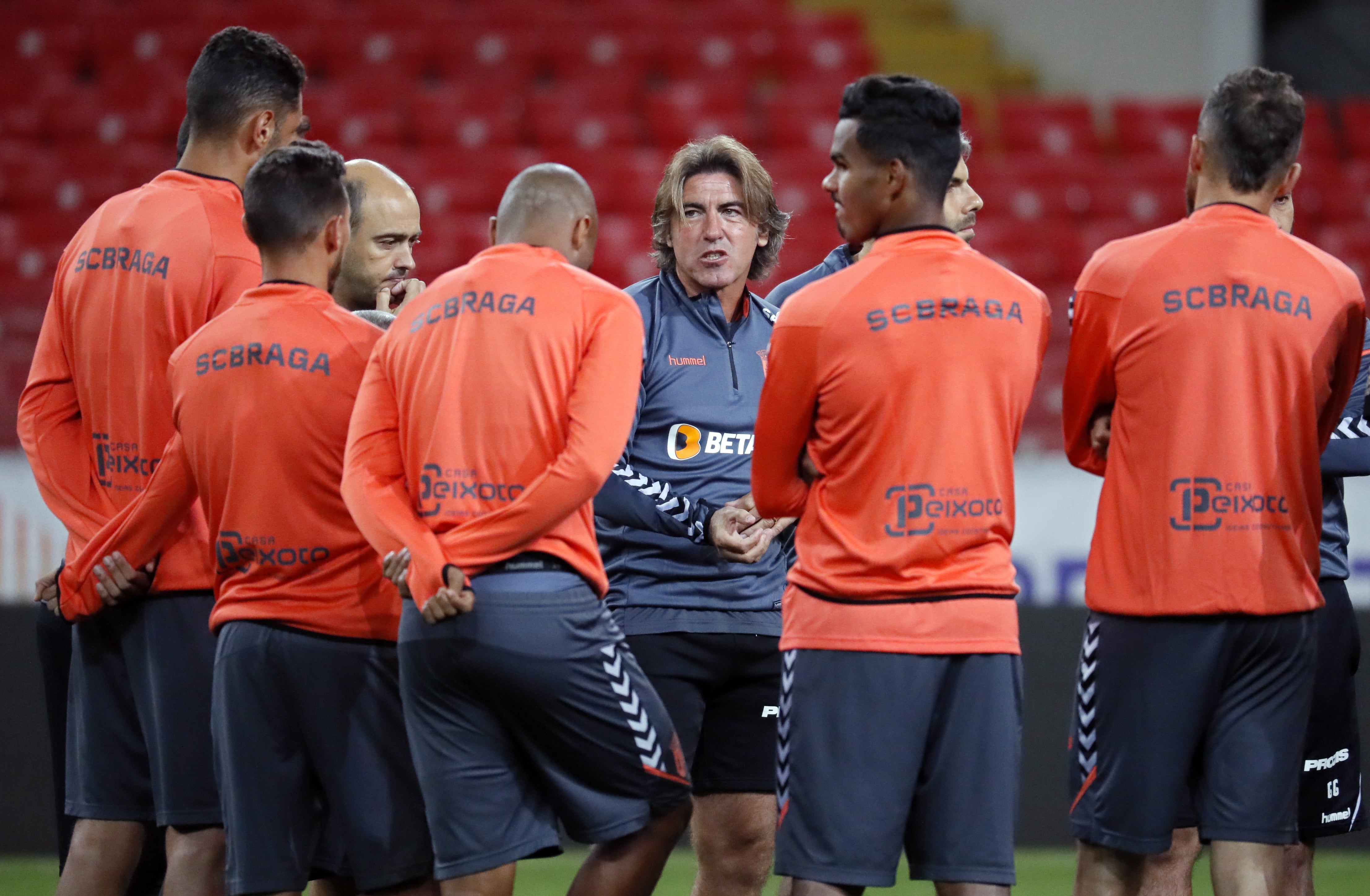 Liga Europa. SC Braga e Vit�ria procuram apuramento