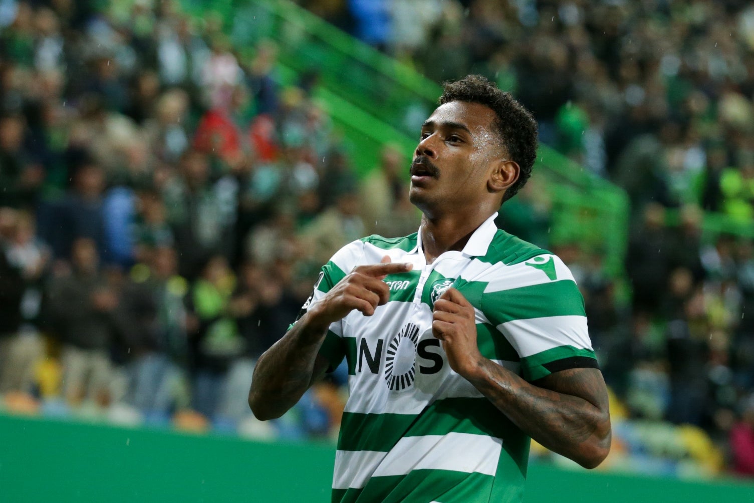 Sporting revela que Wendel contraiu traumatismo no joelho direito