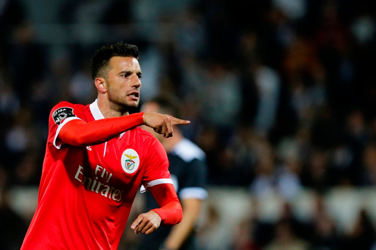 Bruno Lage diz que ser� Samaris e mais 10 frente ao Moreirense