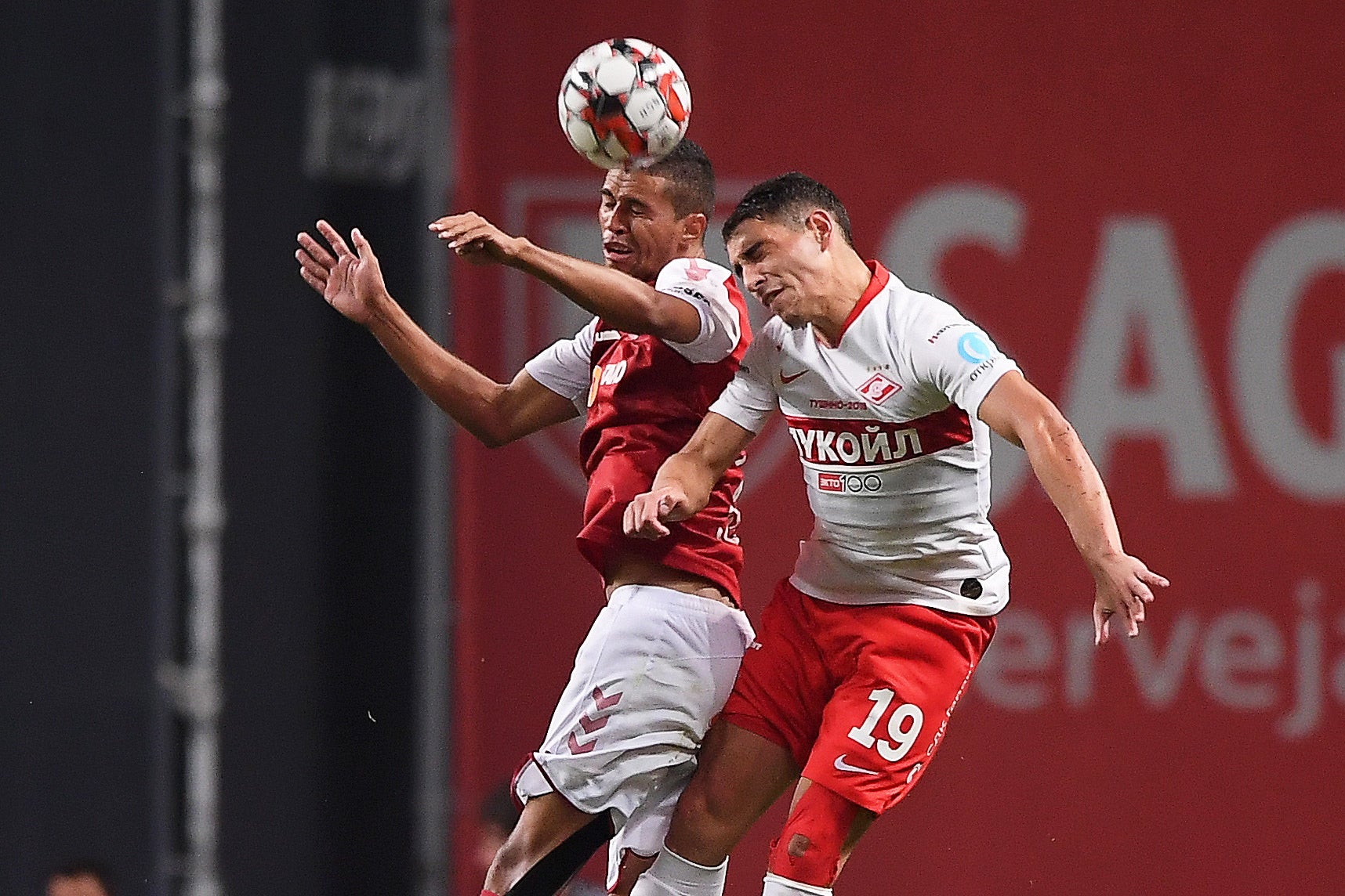 SC Braga e Vit�ria com fase de grupos na mira