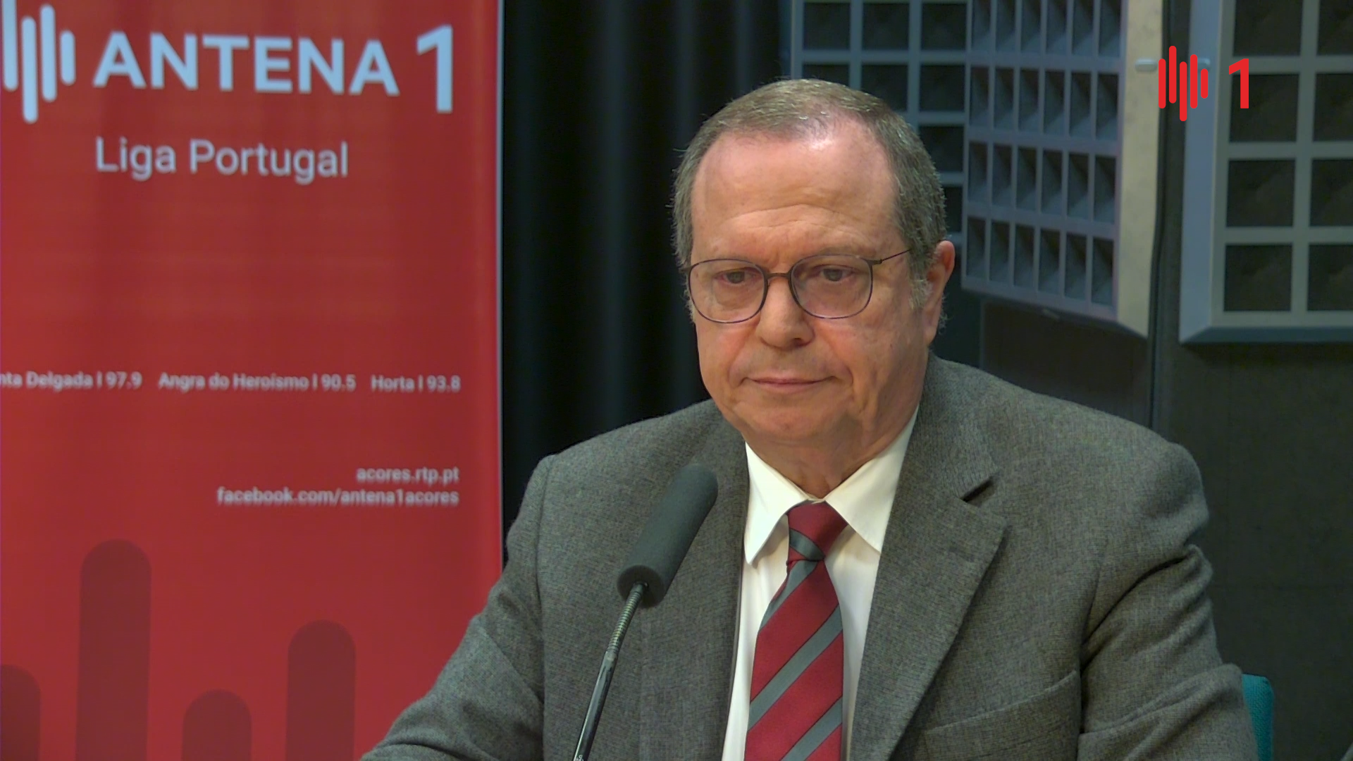 Carlos C�sar n�o v� Catarina Martins ou Jer�nimo de Sousa num pr�ximo governo socialista