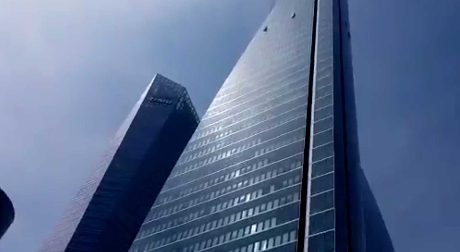 Amea�a de bomba em edif�cio de Madrid