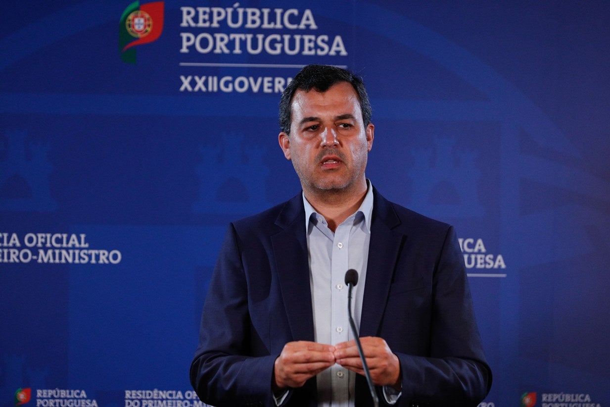 PAN quer regular recurso ao teletrabalho e lay-off mais abrangente