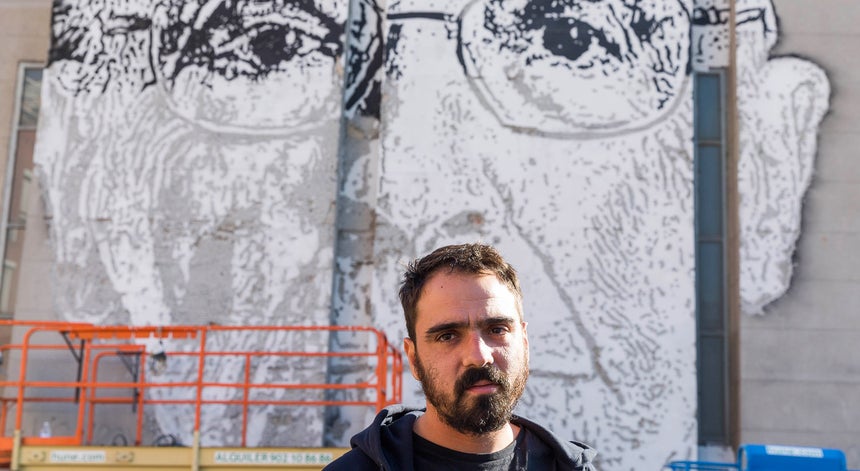 Artista Vhils homenageia Saramago em Madrid