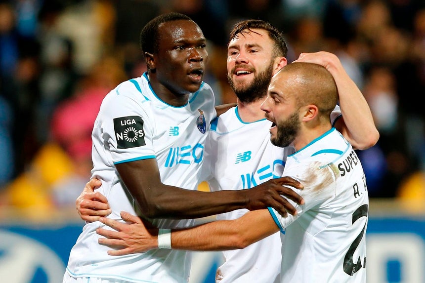 FC Porto vence Osnabruck com golos de Marcano e Andr� Silva