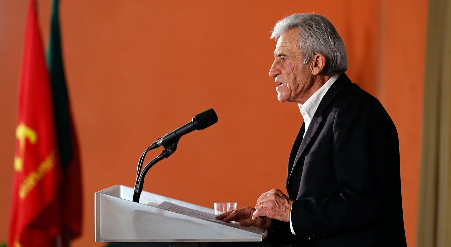 Inaugura��es. Jer�nimo apela a bom senso