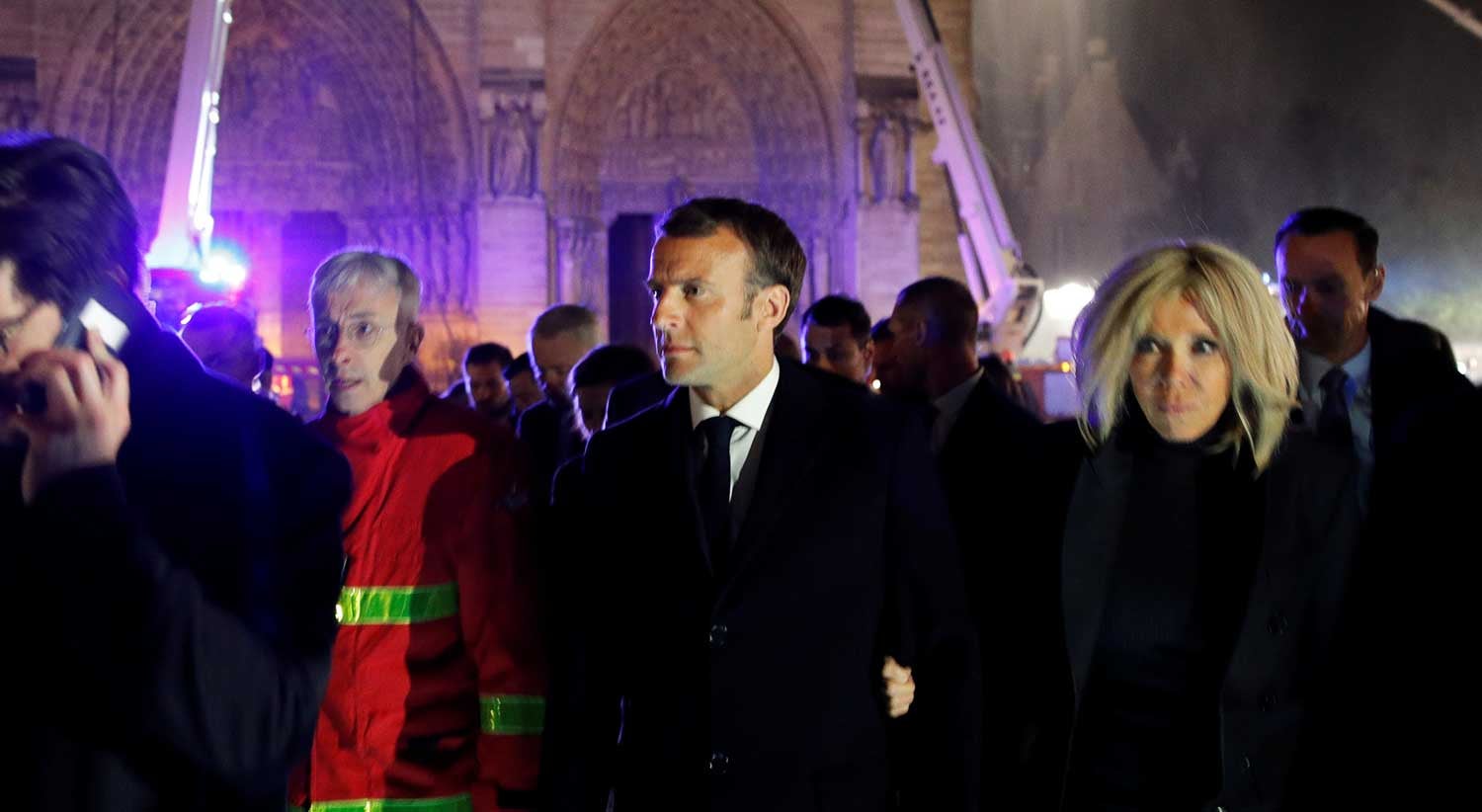 Macron promete uma Notre-Dame ainda mais bela em cinco anos