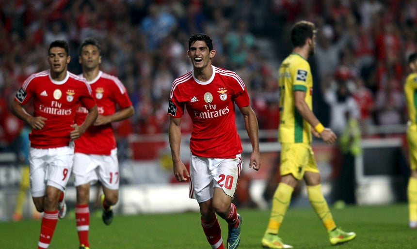 Gon�alo Guedes ruma ao Parque dos Pr�ncipes