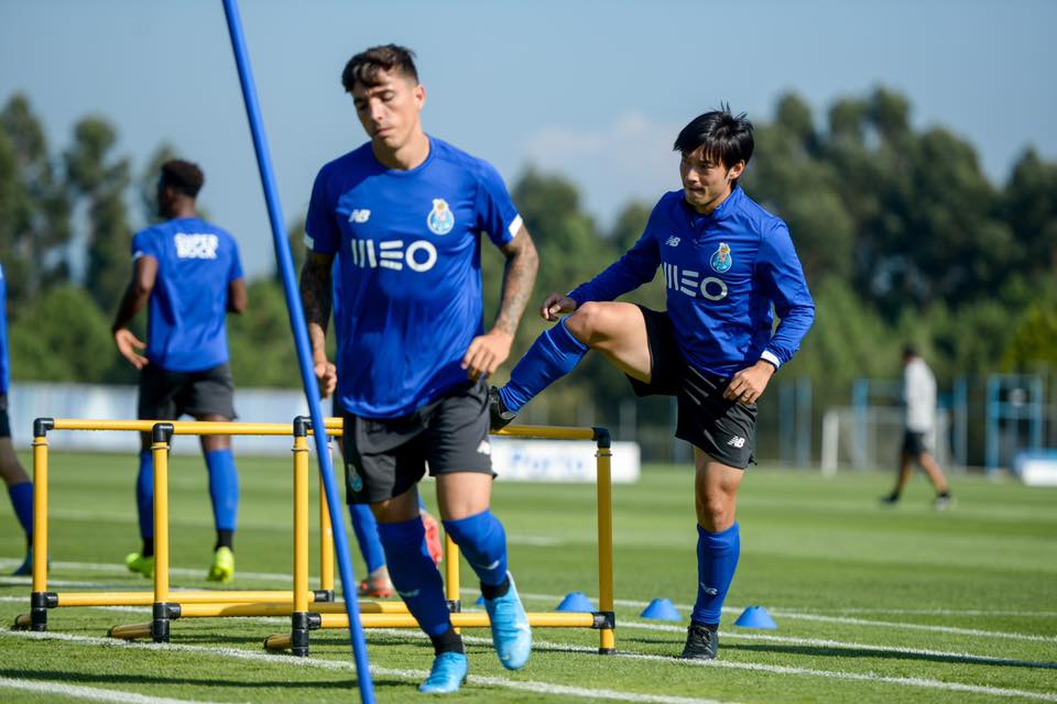 Nakajima regressa aos treinos do FC Porto