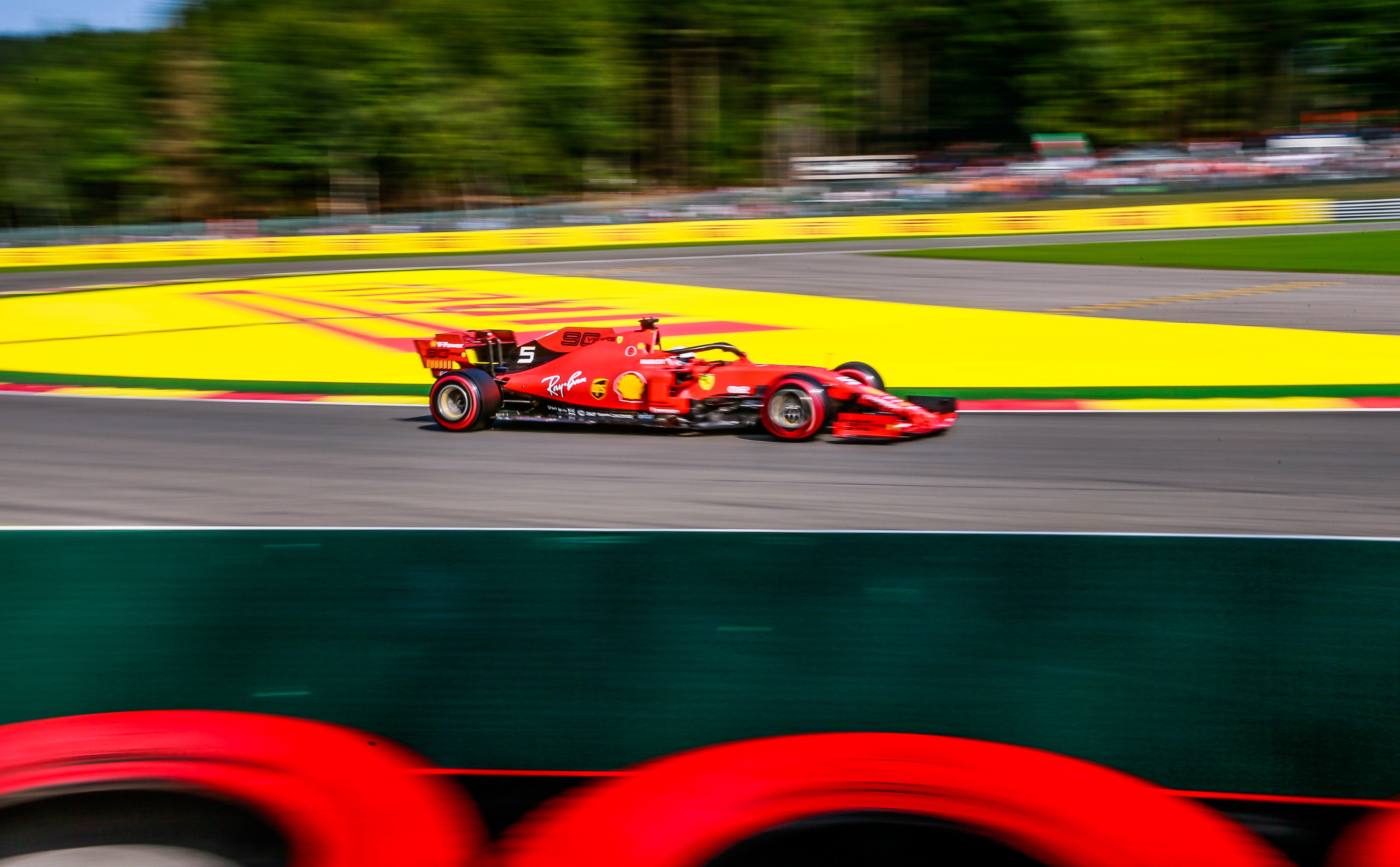 `Dobradinha` da Ferrari na qualifica��o para o Grande Pr�mio da B�lgica de F�rmula 1