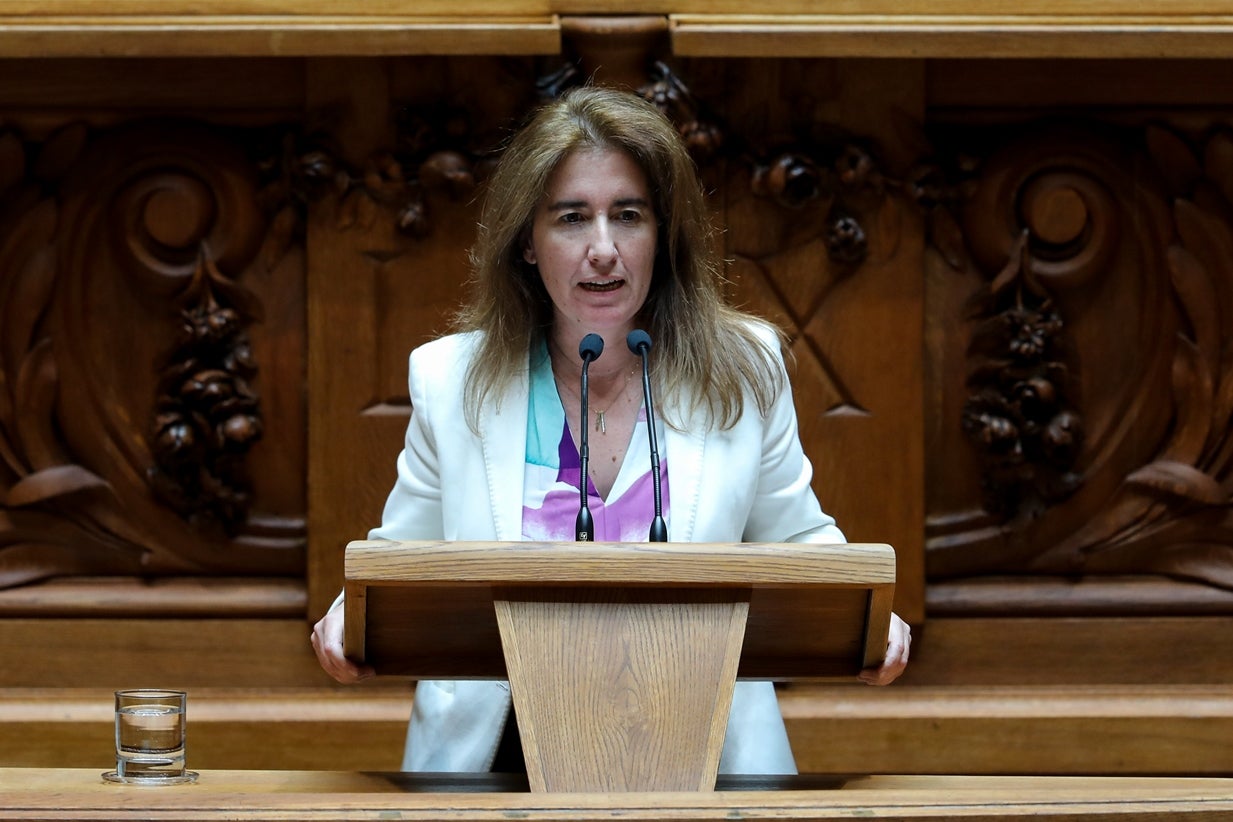 Projetos-piloto para cuidadores informais arrancam em junho