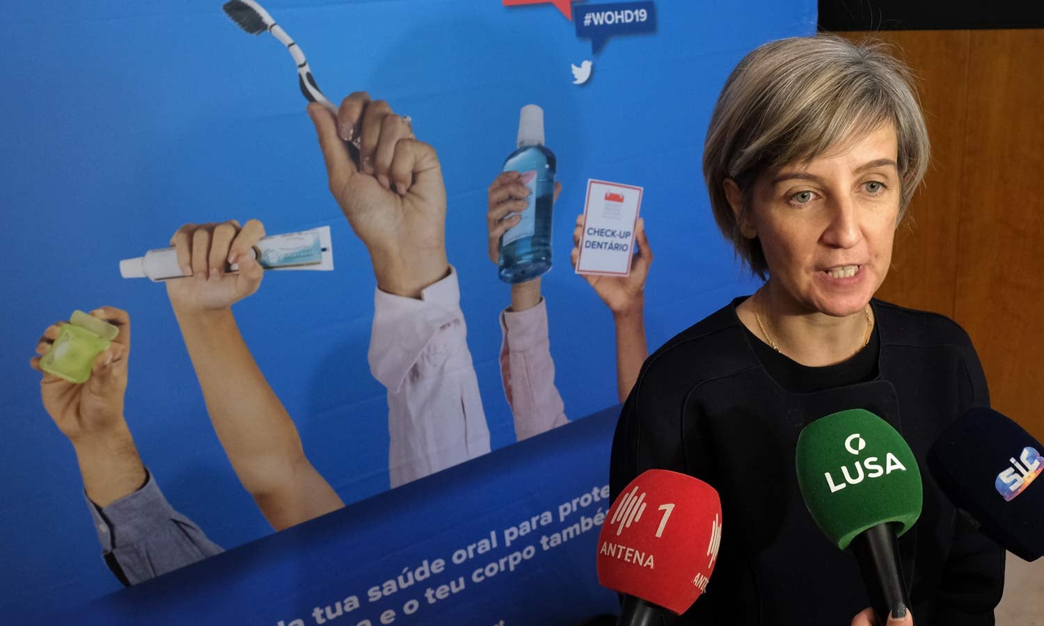 Ministra da Sa�de convida Ordem dos M�dicos para reuni�o