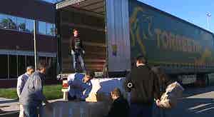 Dois camiões partiram de Famalicão para um campo de refugiados no sul da Macedónia