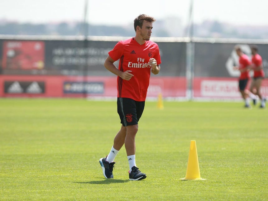 Andr� Horta: Estou a trabalhar para agarrar um lugar com unhas e dentes 