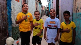 Imagem de A Marcha dos Elefantes Brancos