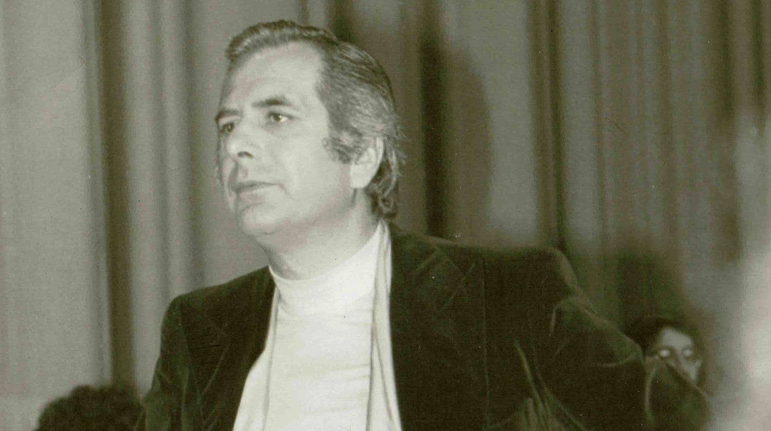 Play - Thilo Krasmann - Um Alemão Bem Português