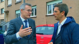 Sim, Senhor Ministro