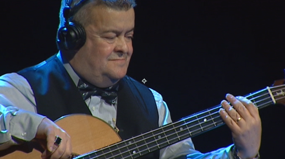 Play - Marino Regressa à Ilha