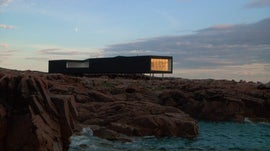 Imagem de Estranho e Familiar