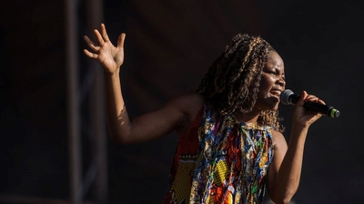 Play - Festival RTP Andamento - Selma Uamusse