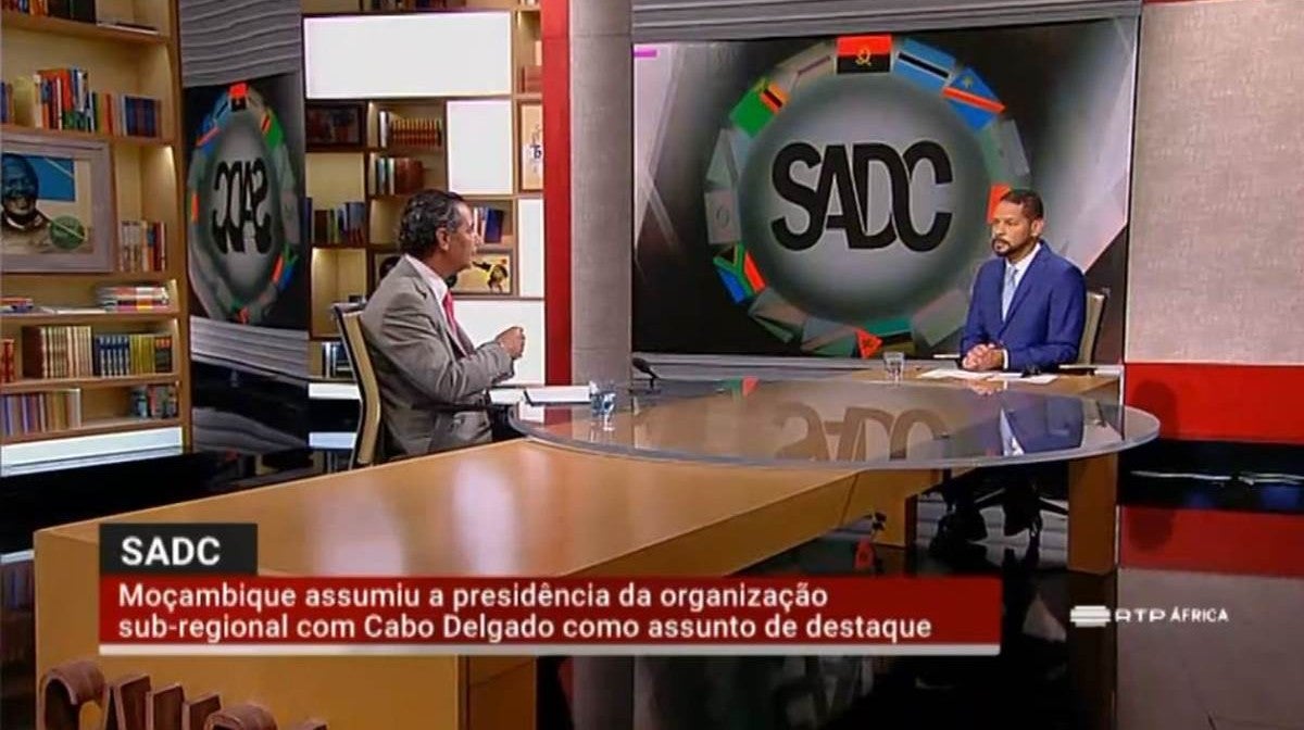 Golpe no Mali / SADC / Racismo em Portugal / Praga de Gafanhotos / Cabo Delgado e Economia