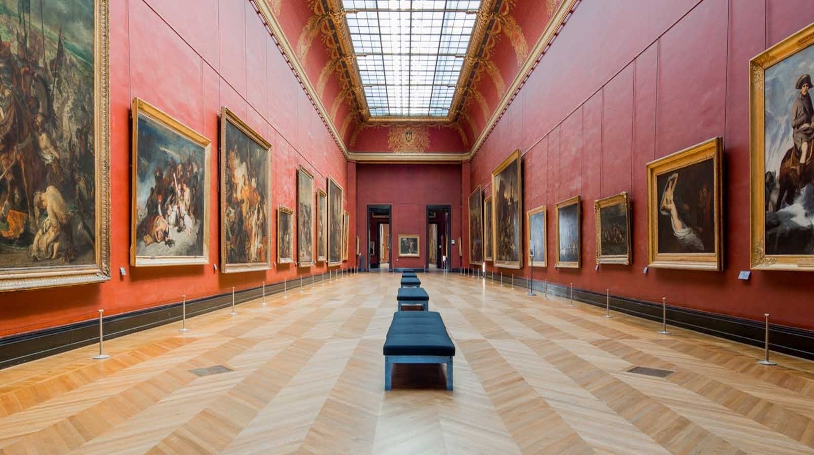 Nos Bastidores do Museu do Louvre