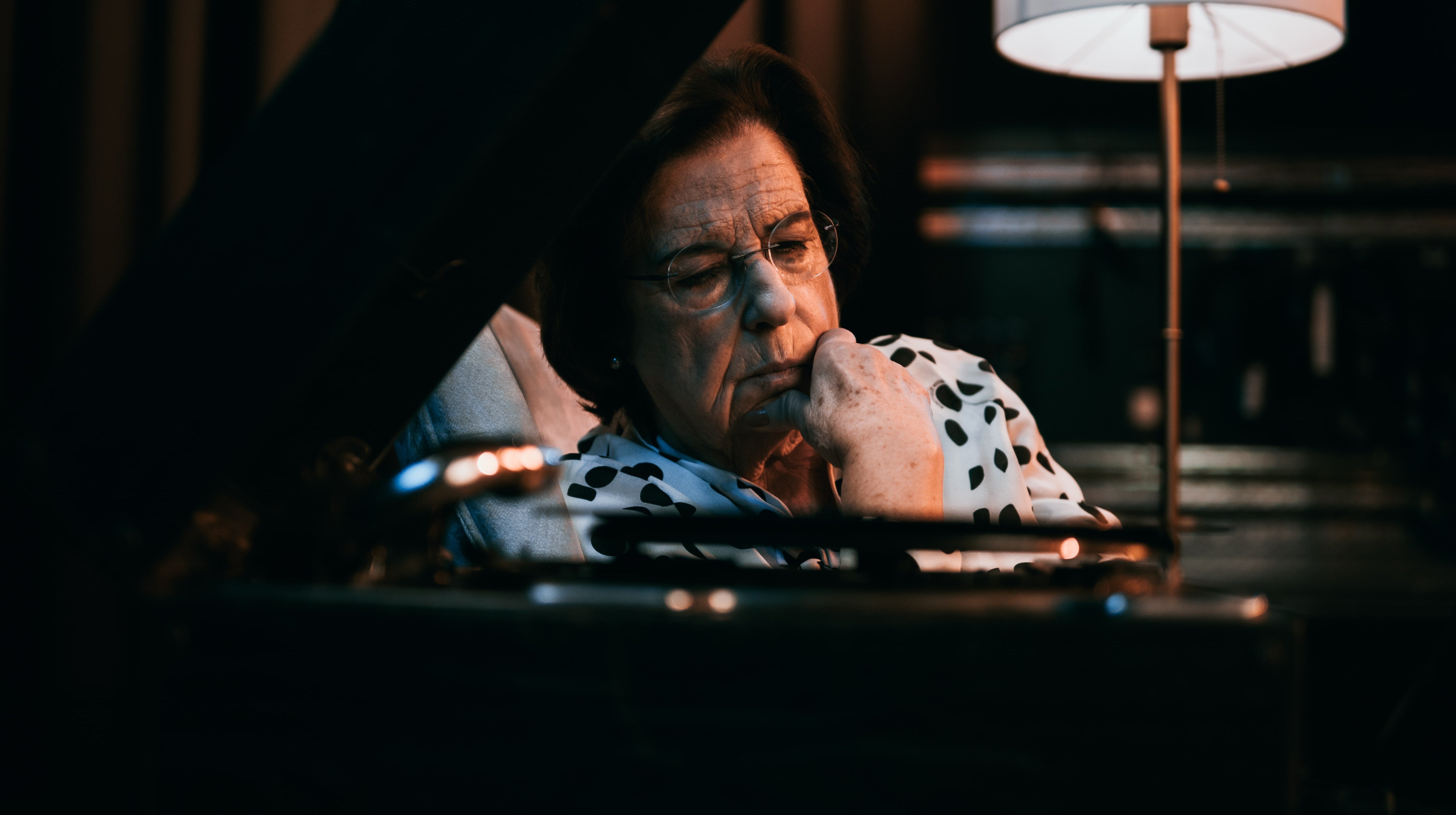 Play - O Teatro Também Se Lê II: Catarina Avelar lê Florbela Espanca