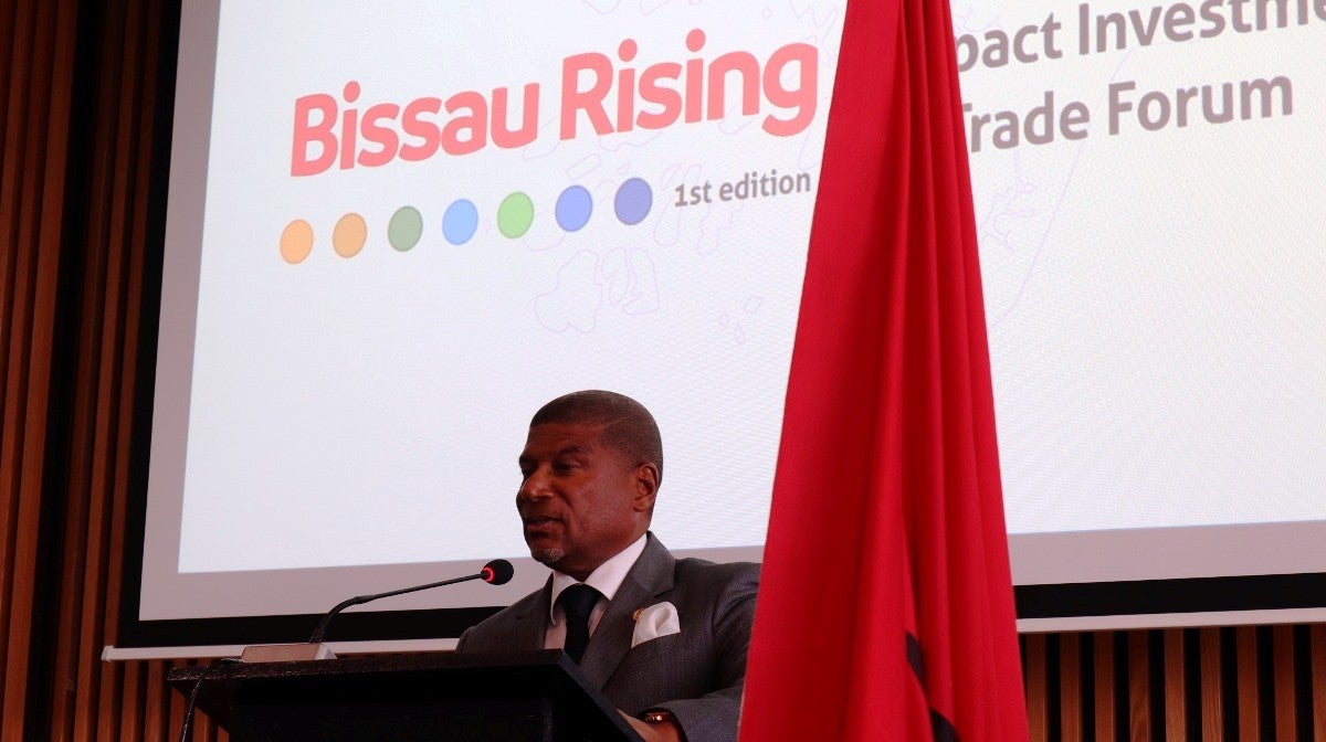 1 Edio do Bissau Rising