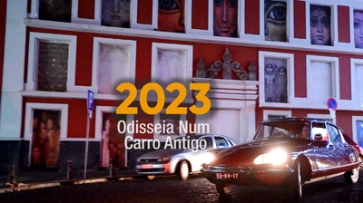 Play - 2023, Odisseia Num Carro Antigo